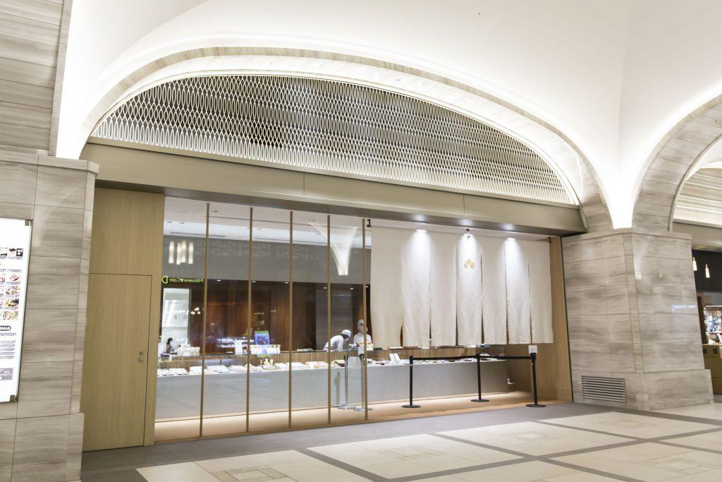 Tokyo-Midtown-Hibiya-Underground-Arcade