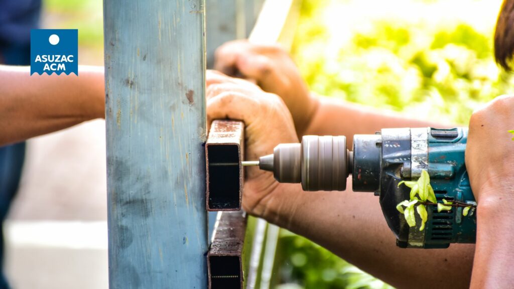 repair-aluminum-fence