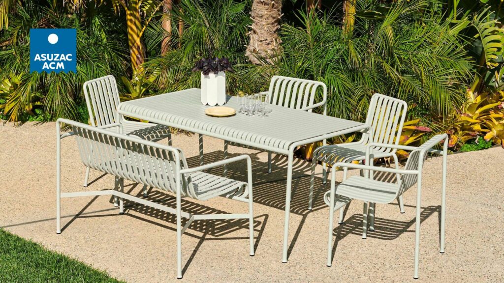 outdoor-chairs